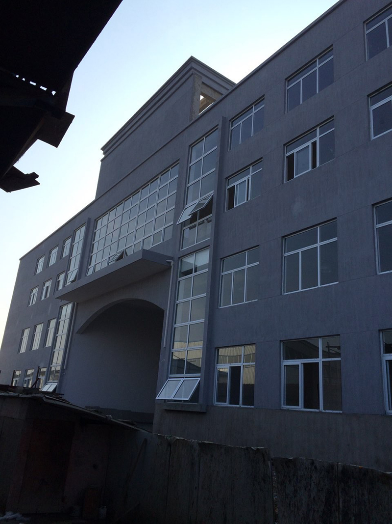 02.jpg